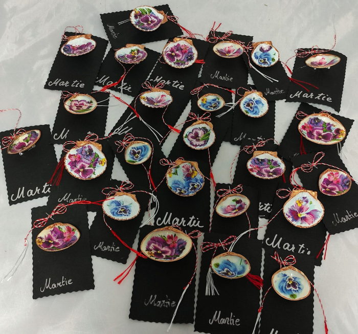 Lot mărțișoare 10+1 gratis [4]