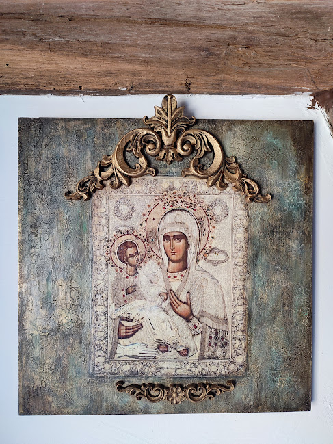 Icoană de perete handmade – model unicat cu relief și aurire [4]