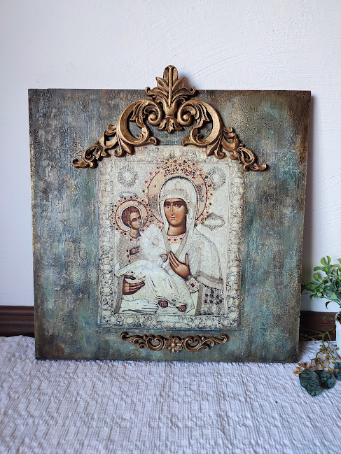 Icoană de perete handmade – model unicat cu relief și aurire [2]