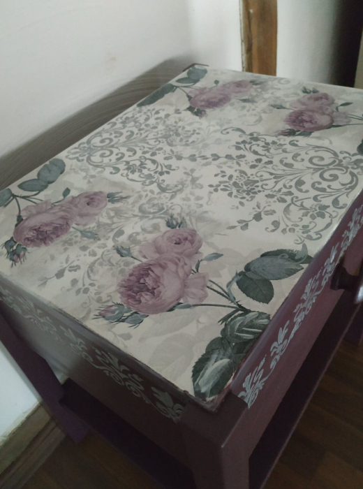 Masuta/noptiera in stil vintage,romantic [4]