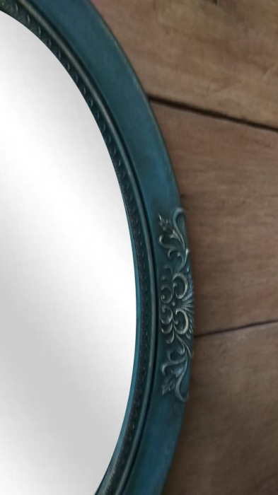 Oglinda ovala de perete [3]