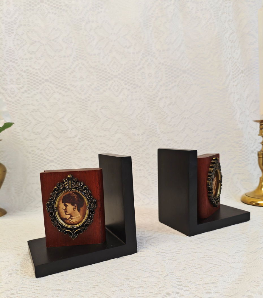 Suporturi de cărți din lemn masiv Regina Maria [6]