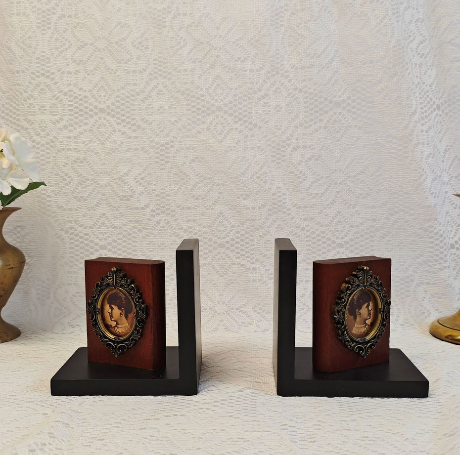 Suporturi de cărți din lemn masiv Regina Maria [5]