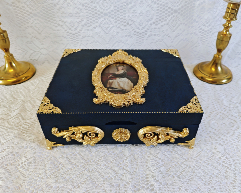 Cutii și Casete Bijuterii Handmade – Eleganță Unicat pentru Comori Personale - Casetă bijuterii/ceasuri -Noblesse