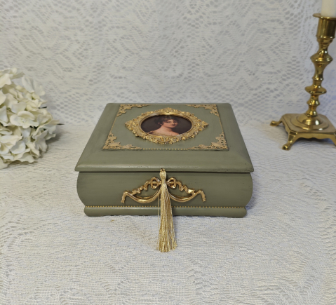 Cutii și Casete Bijuterii Handmade – Eleganță Unicat pentru Comori Personale - Casetă bijuterii -Louise