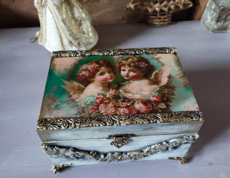 Caseta bijuterii-Victorian Cupids [4]