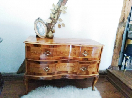 Mobila Reconditionata-Mobila Shabby Chic - Comoda ,comodina Italiana-cu intarsii