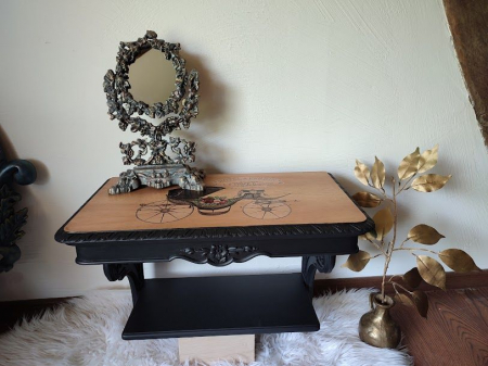 Mobila reconditionata-mic mobilier - Consola Majole-unicat