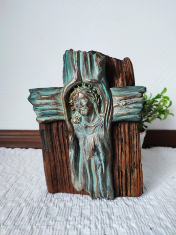 Cruce decorativă cu Iisus – gips și lemn [1]