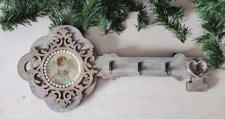 Cuier in forma de cheie-Little Angel [1]