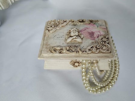 Cutii,casete,cufere handmade - Cutie bijuterii in stil baroc/Cutie ingerasi