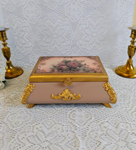 Cutii și Casete Bijuterii Handmade – Eleganță Unicat pentru Comori Personale - Cutie bijuterii -Romance