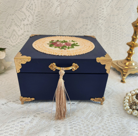Cutii,casete,cufere handmade - Cutie bijuterii -Verona