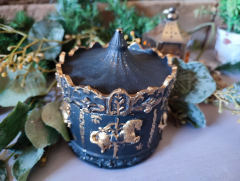Cutii,casete,cufere handmade - cutie ceramica in forma de carusel