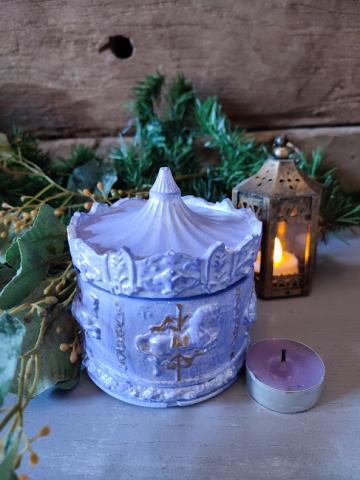 cutie ceramica in forma de carusel [3]