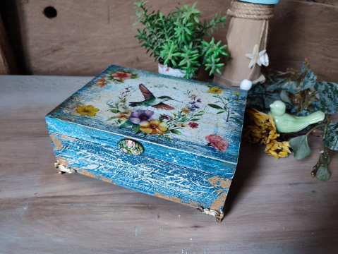 Cutie lemn-Colibri în dansul florilor [0]