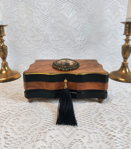 Cutie muzicală -Noir [2]