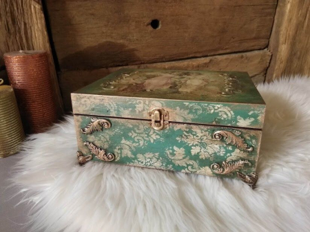 Cutii,casete,cufere handmade - Cutie pentru bijuterii