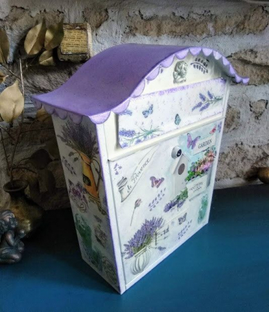 Cutie postala Gradina cu lavanda [1]