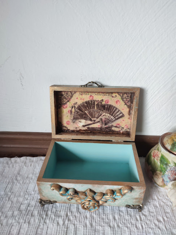 Cutie decorativă din lemn – handmade, shabby chic [6]
