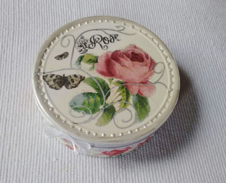 Cutie rotunda metalica [1]