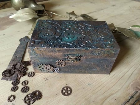 Cutie Steampunk-rotite si ceasuri-2 [3]