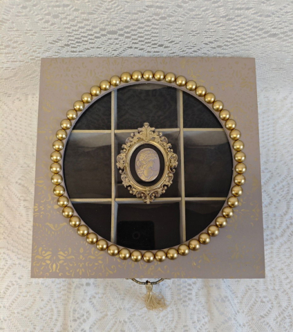 Cutie vintage pentru ceasuri și bijuterii [1]