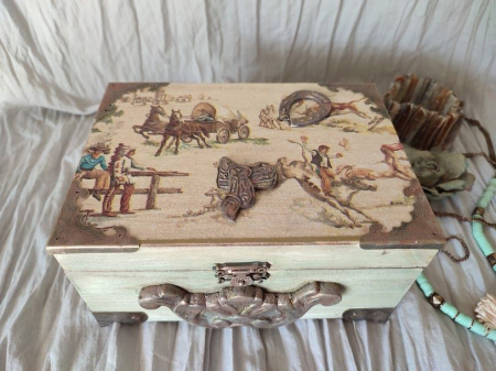 Cutii,casete,cufere handmade - Cutie-Western