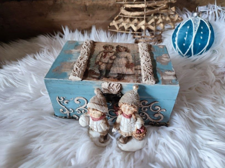 Cutii,casete,cufere handmade - Cutiuta cu surprize-Nostalgic memories