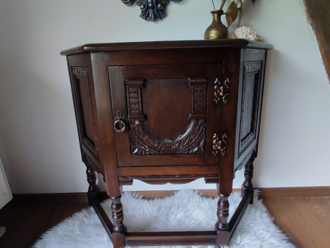 dulap-lateral-restaurat-old-charm-furniture [1]