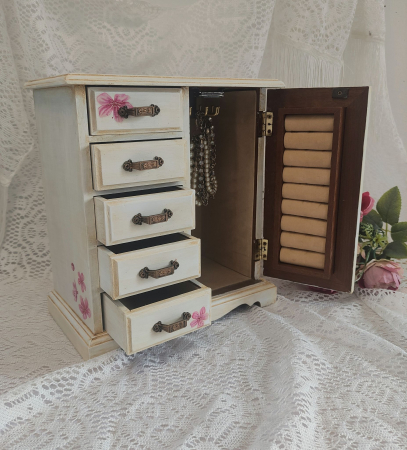 Dulăpior Bijuterii [7]