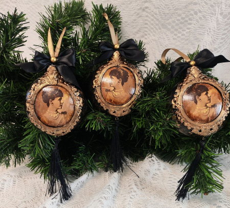 Glob -Regina Maria Black [2]