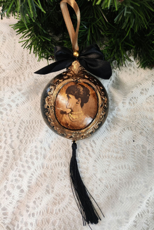 Glob -Regina Maria Black [0]