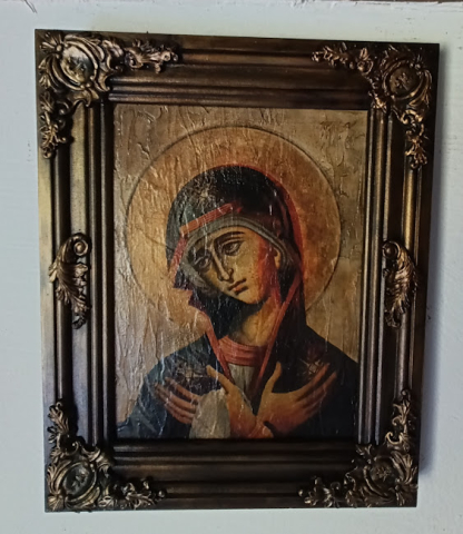 Icoană handmade antichizată – Maica Domnului, lemn sculptat, suport masă & perete [1]