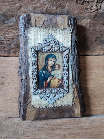 Icoana pe blat din lemn [1]