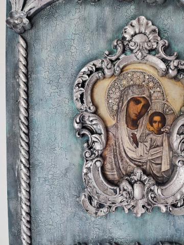 Titlul Imaginii Principale [6]