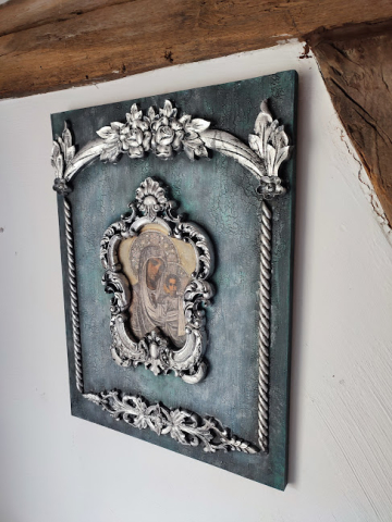 Titlul Imaginii Principale [3]