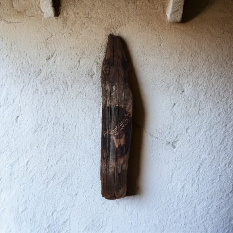 Icoană Rustică pe Lemn Reciclat – Artă cu Suflet [0]