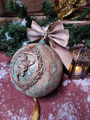 Glob decorativ mare cu înger – ornament vintage pentru Crăciun [1]