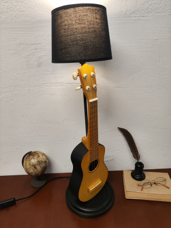 Lampă/veioză -Ukulele [3]