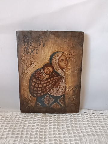 Icoane și Decor Rustic – Unicate din Lemn și Piatră - Maica Domnului Purtătoarea de Griji – Icoană Antichizată în Tehnici Mixte