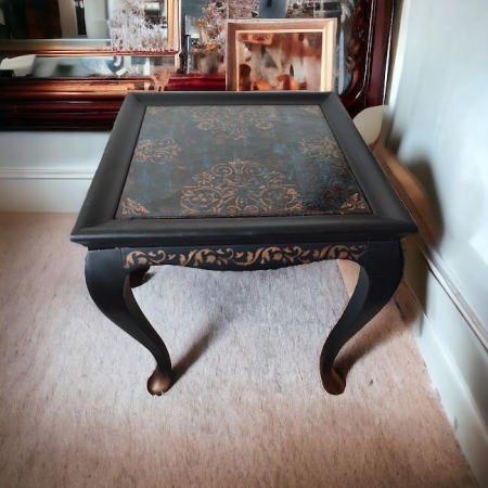 Măsuță decorativă Black Beauty – design vintage, ideală pentru spații mici [3]