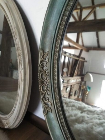 Oglinda ovala de perete [5]