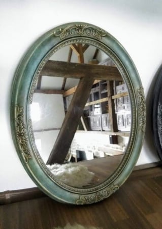 Oglinda ovala de perete [0]