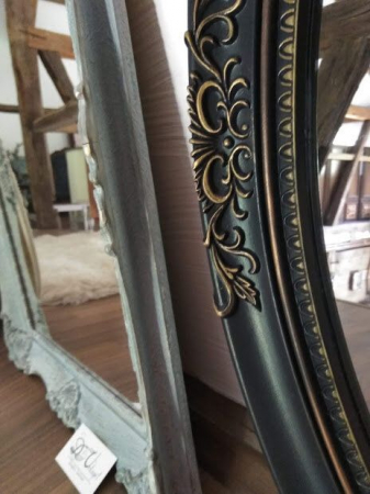 Oglinda ovala de perete [1]