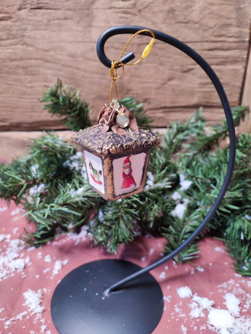 Ornament Crăciun handmade – felinar vintage cu picturi festive și detalii elegante [5]