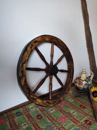 Roata decorativa din lemn [5]