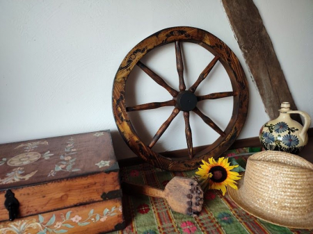 Roata decorativa din lemn [4]