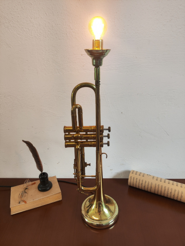 Corp de iluminat trompetă vintage [1]