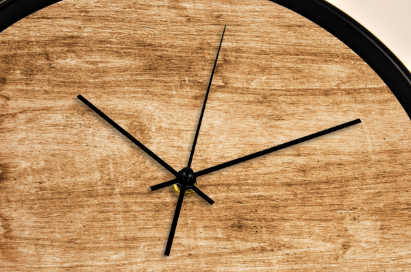 Ceas de perete, pentru living, birou sau showroom, Print imitatie lemn [3]